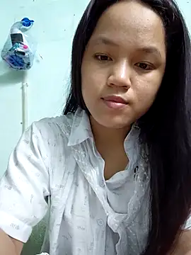 Snapshot of BabySweet-18 chatting on April 22, 2026, 11:17 pm BabySweet-18 online show from April 22, 2026, 11:17 pm