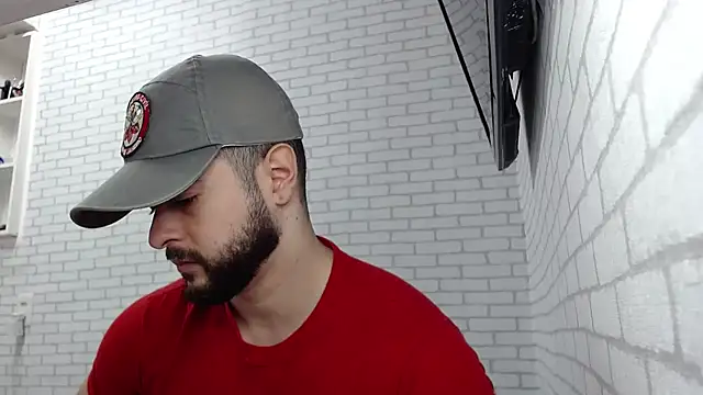 BombeiroHotx online show from November 18, 2025, 10:03 pm