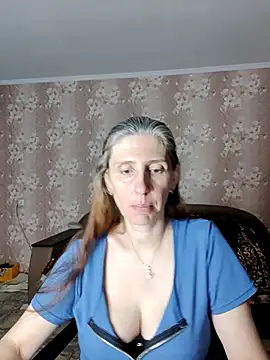 Snapshot of CandiCole chatting on July 14, 2026, 2:38 am CandiCole online show from July 14, 2026, 2:38 am