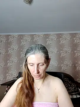 Snapshot of CandiCole chatting on July 17, 2026, 4:08 am CandiCole online show from July 17, 2026, 4:08 am