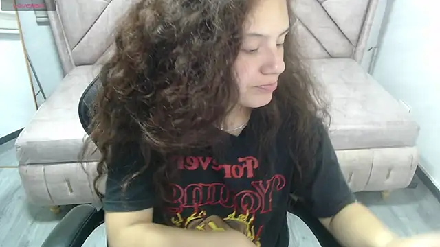 Velvet Moon V online show from March 12, 2026, 8:48 pm