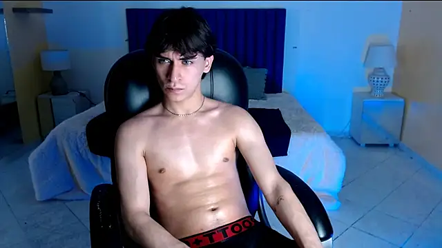 RoberthAlv online show from February 17, 2026, 1:40 pm