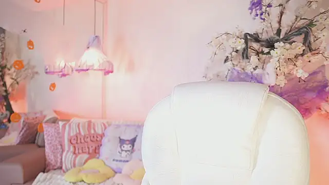 JadeSummerr online show from October 23, 2025, 11:42 am