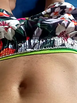 Snapshot of Gusttavotesudoxxvvc chatting on October 9, 2025, 4:38 pm Gusttavotesudoxxvvc online show from October 9, 2025, 4:38 pm