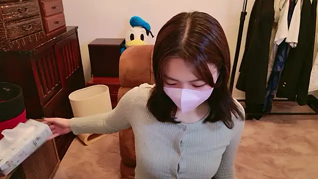 Snapshot of Fuwa_chan chatting on October 10, 2025, 4:44 am Fuwa chan online show from October 10, 2025, 4:44 am