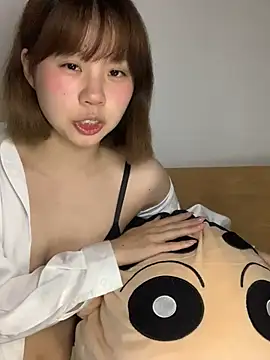 zhaomosheng125216 online show from April 8, 2026, 4:45 am