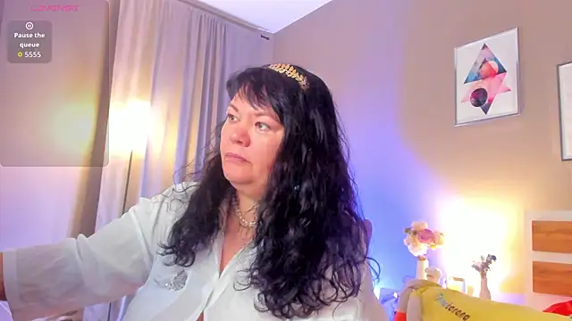 sandra jackson online show from December 16, 2025, 2:38 am