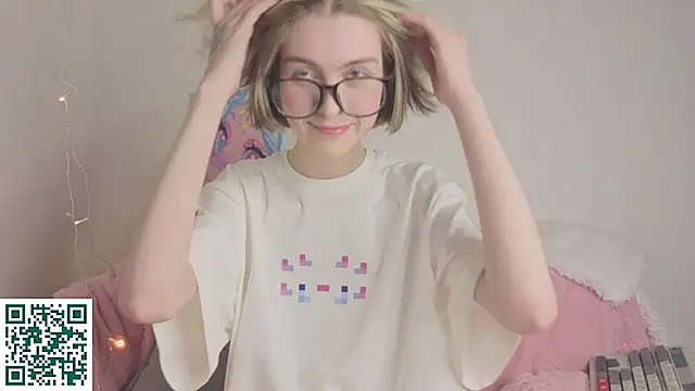 Snapshot of bertamimi chatting on February 12, 2026, 5:41 pm bertamimi online show from February 12, 2026, 5:41 pm