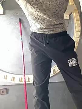 Yasar-Xxxl online show from February 12, 2026, 4:24 pm