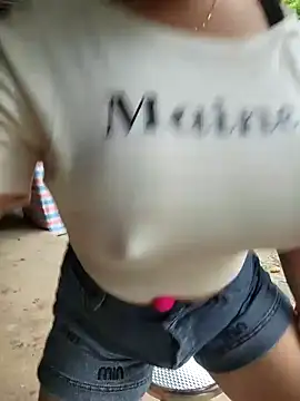 Akira sera online show from November 1, 2025, 12:23 am