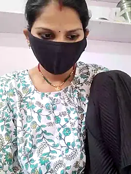 poojam93 online show from October 9, 2025, 2:53 am