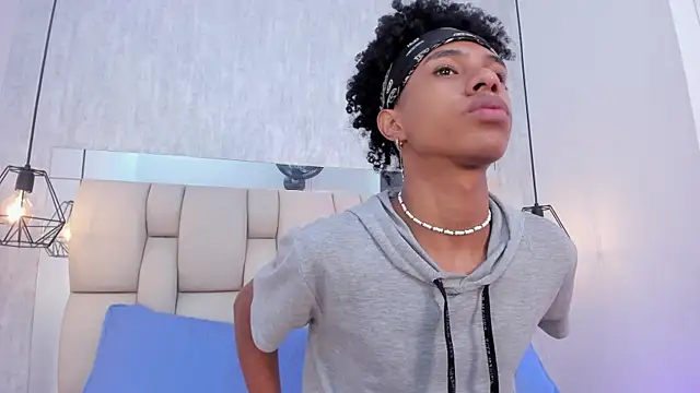 Johan gz  online show from October 9, 2025, 11:41 am