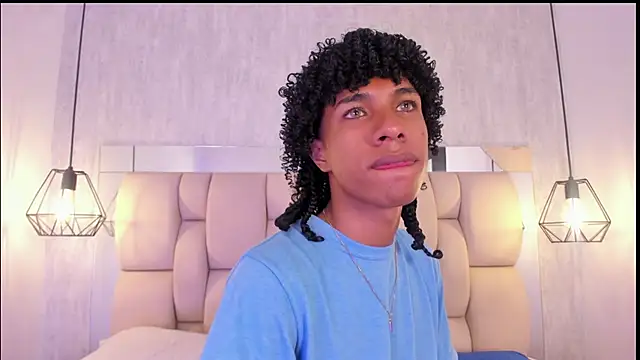 Snapshot of Johan_gz_ chatting on March 29, 2026, 1:33 pm Johan gz online show from March 29, 2026, 1:33 pm