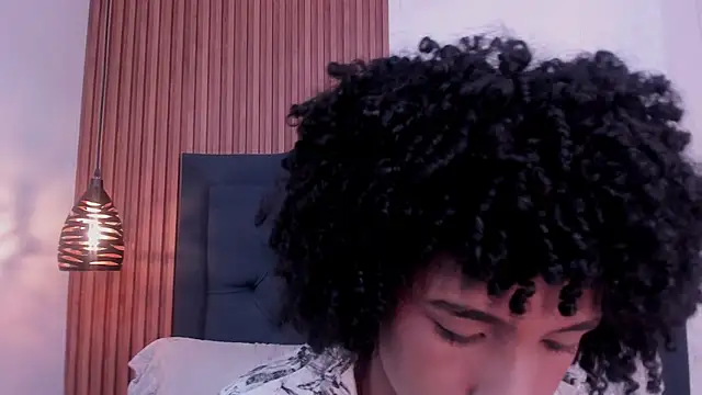 Snapshot of Johan_gz_ chatting on April 17, 2026, 11:35 am Johan gz online show from April 17, 2026, 11:35 am