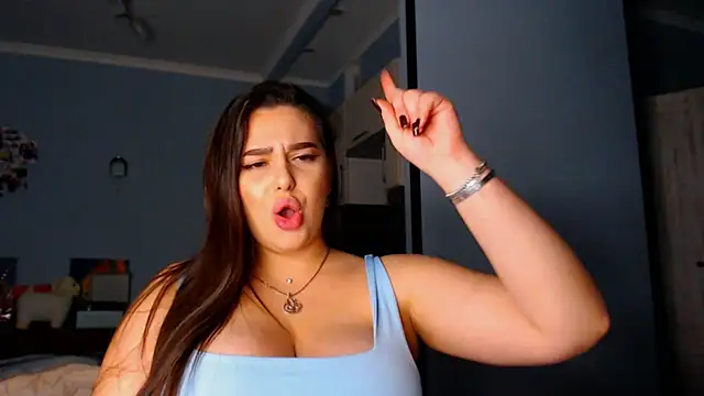 NikiWhite online show from September 16, 2025, 7:26 pm