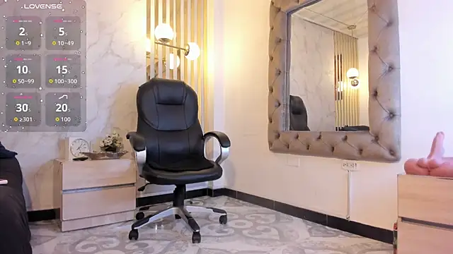 Ariagh  online show from February 24, 2026, 7:23 pm