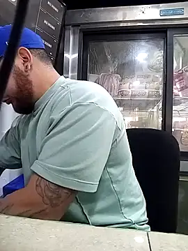 Catire10  online show from September 11, 2025, 1:22 pm