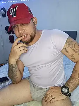 Catire10  online show from July 21, 2026, 4:15 am