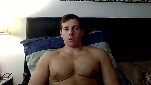 luca23millo90 online show from April 16, 2026, 4:02 am