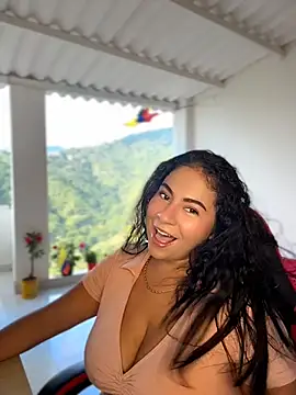 samanthahut1 online show from July 16, 2026, 10:05 pm