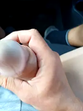 Snapshot of Micki2 chatting on September 16, 2025, 1:23 pm Micki2 online show from September 16, 2025, 1:23 pm