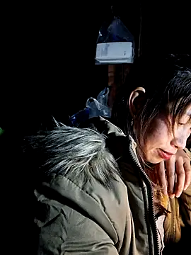 ngocngoc cute online show from November 15, 2025, 2:57 pm