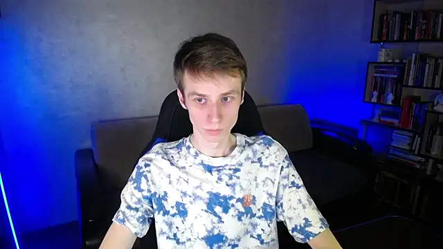 Snapshot of yes_cute_boy_ chatting on February 10, 2026, 2:10 pm yes cute boy online show from February 10, 2026, 2:10 pm