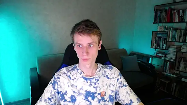 Snapshot of yes_cute_boy_ chatting on February 18, 2026, 2:13 pm yes cute boy online show from February 18, 2026, 2:13 pm