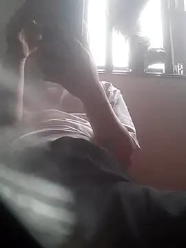 Snapshot of Brongiep chatting on September 25, 2025, 1:20 am Brongiep online show from September 25, 2025, 1:20 am