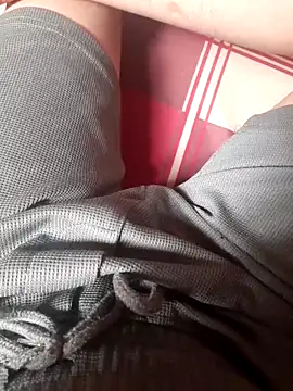 Snapshot of Brongiep chatting on November 23, 2025, 5:40 am Brongiep online show from November 23, 2025, 5:40 am