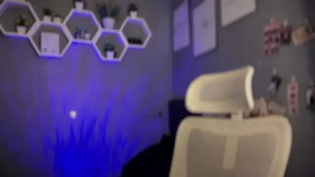 lelasohna online show from February 20, 2026, 11:11 am