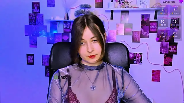 lilith diva online show from March 18, 2026, 8:01 pm