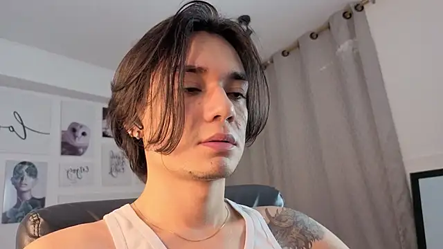 davoxer online show from December 23, 2025, 3:37 am