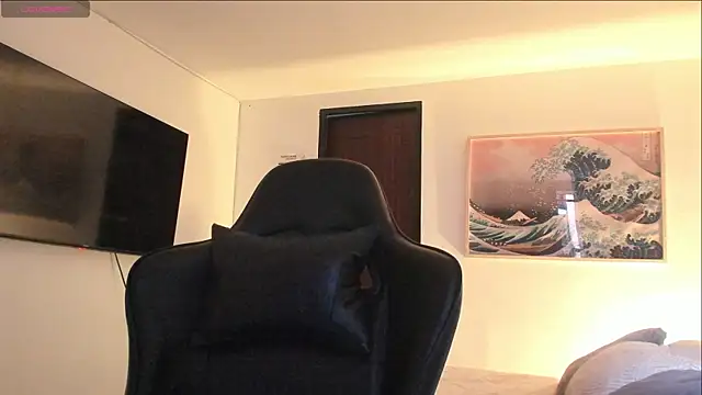 Snapshot of RJBarto chatting on April 6, 2026, 11:44 am RJBarto online show from April 6, 2026, 11:44 am