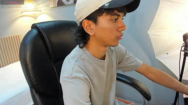 markbowie online show from March 14, 2026, 7:19 pm