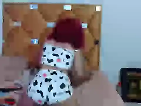 CATTALINAHOT online show from April 4, 2026, 4:00 am