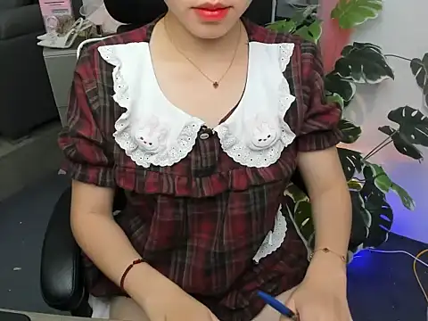 Snapshot of Xiao_cute chatting on October 18, 2025, 3:13 pm Xiao cute online show from October 18, 2025, 3:13 pm