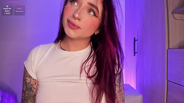 scarlett Collinss online show from February 6, 2026, 5:12 am