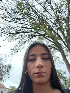 -juicy  online show from February 25, 2026, 11:03 pm