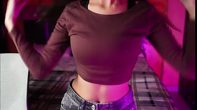 Snapshot of NidhiChandra chatting on September 17, 2025, 10:50 am NidhiChandra online show from September 17, 2025, 10:50 am