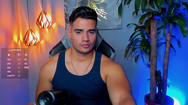 Snapshot of AndresR3 chatting on October 28, 2025, 5:00 am AndresR3 online show from October 28, 2025, 5:00 am