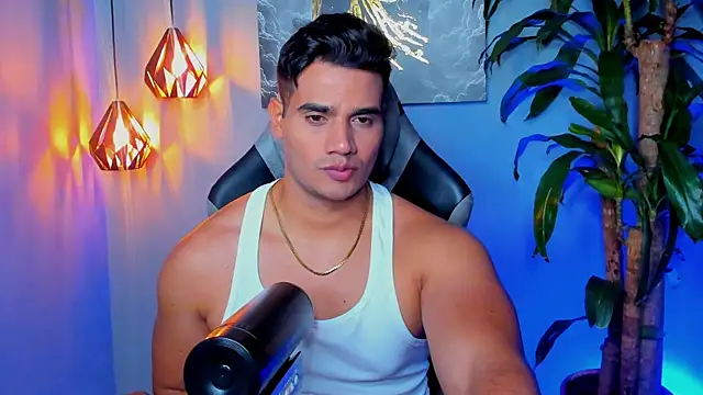 Snapshot of AndresR3 chatting on November 25, 2025, 1:05 am AndresR3 online show from November 25, 2025, 1:05 am