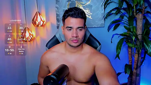 Snapshot of AndresR3 chatting on November 27, 2025, 11:51 pm AndresR3 online show from November 27, 2025, 11:51 pm