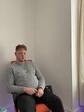 yourmaster2025 online show from September 17, 2025, 12:29 pm