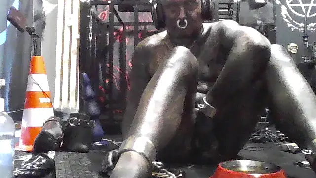 object857 online show from February 25, 2026, 8:57 am