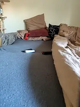 Snapshot of Zpgzzz77777 chatting on February 28, 2026, 8:15 am Zpgzzz77777 online show from February 28, 2026, 8:15 am