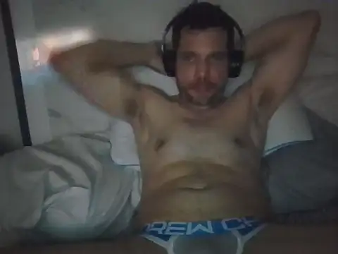 cloudsnfun online show from April 5, 2026, 9:39 am