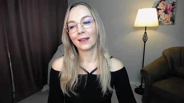 Ava Elior online show from October 26, 2025, 12:22 pm