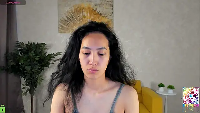 Snapshot of FlirtyAura chatting on April 25, 2026, 3:42 am FlirtyAura online show from April 25, 2026, 3:42 am