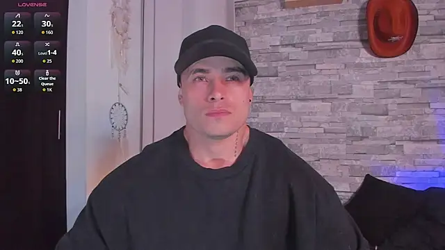 connorsmiith online show from November 11, 2025, 12:43 am